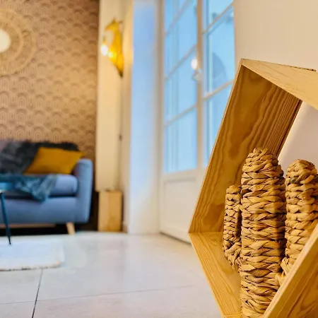 Chaleureux T2 Proche Gare Appartement Bourgoin-Jallieu Buitenkant foto